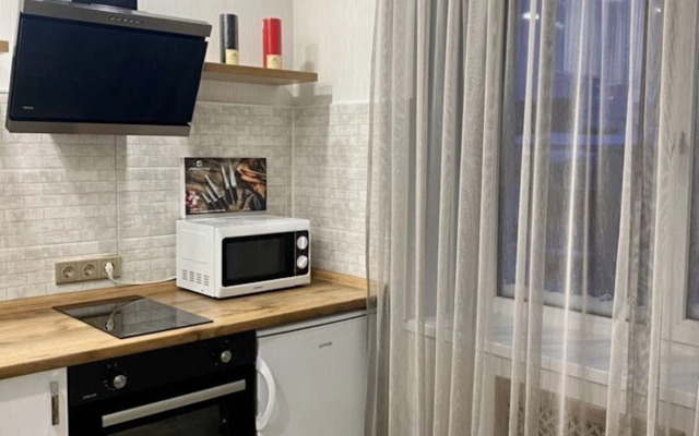 Na Prospekte 50 Let Oktyabrya 20 Flat