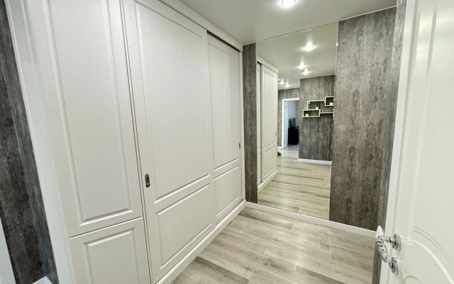 Na Ulitse Tikhiy Proyezd 6 Flat