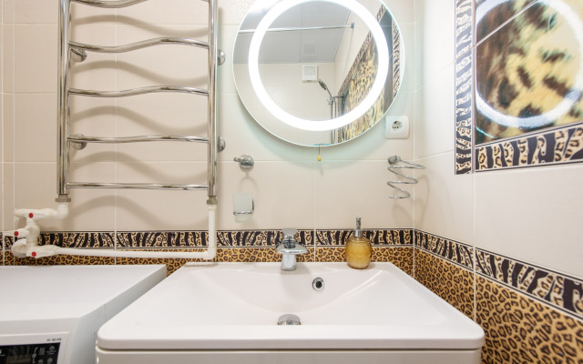 Апартаменты Яр-сутки на Московском 159