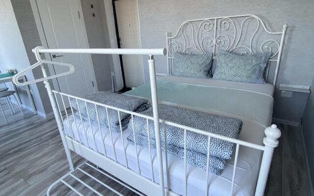 Studio Apartment Flat