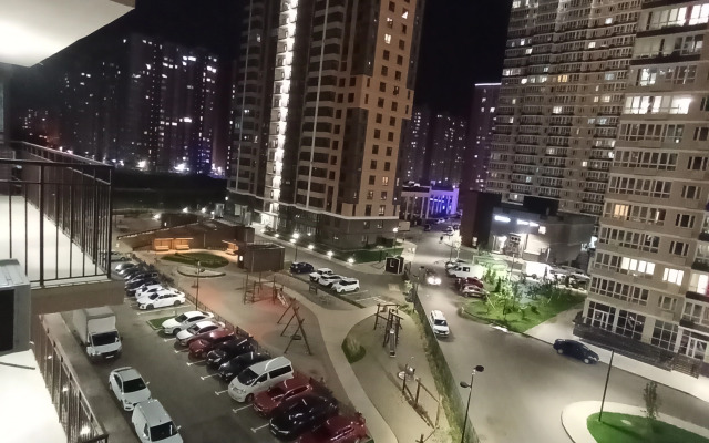 Квартира Евро 3 Комнатная недалеко от Парка и Стадиона Краснодар