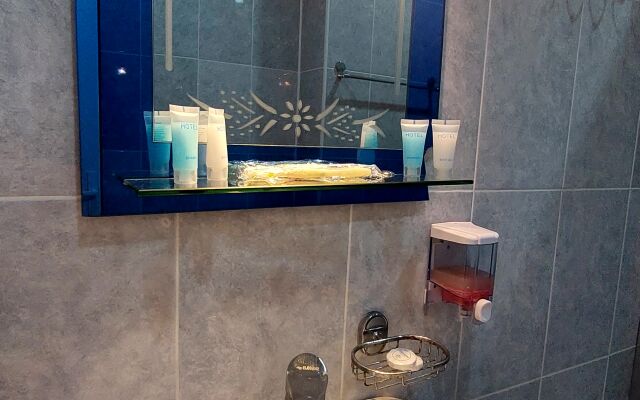 Max Comfort Hotel