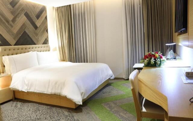 HANSA - A Premium Residence