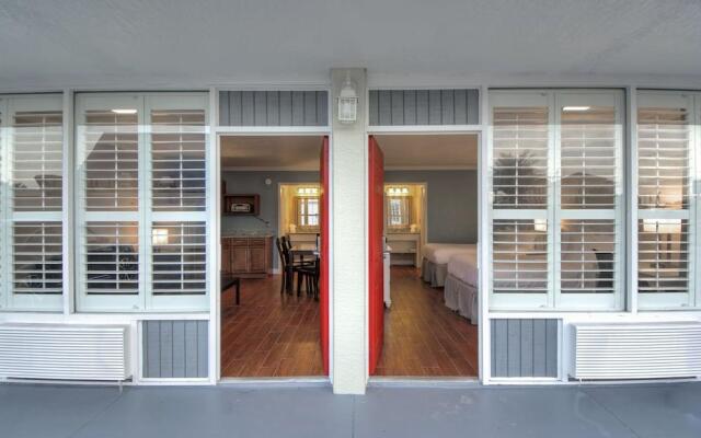 Мини Отель Melbourne All Suites