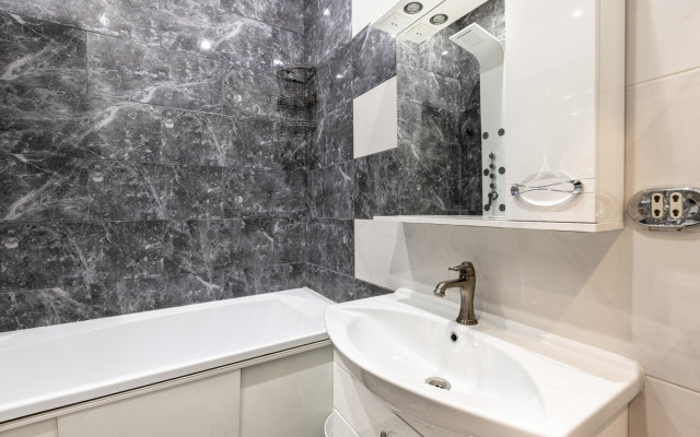 Апартаменты БонАпарт 3-х комнатные на Кутузовском проспекте 30