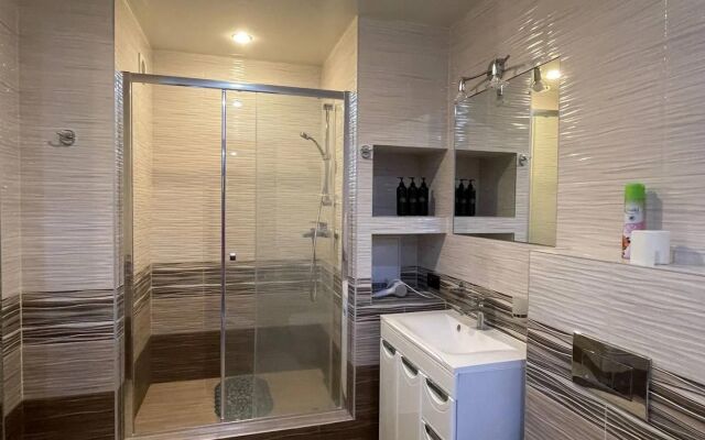 Квартира 50 лет Октября 57Б