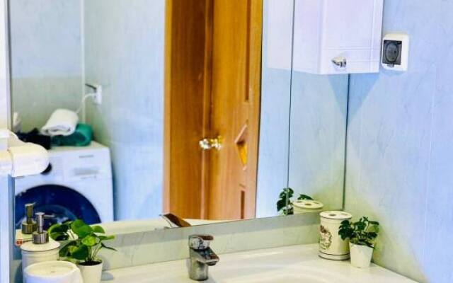 Апартаменты Cтандарт на Крестинского 35