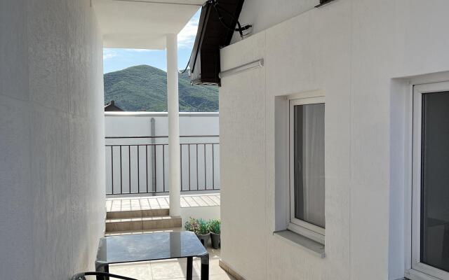 Marina Guest House