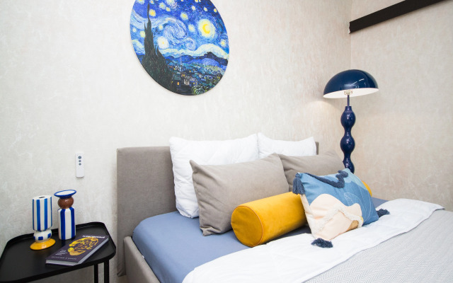 V Stile Van Goga  Uyut I Vdokhnovenie Flat