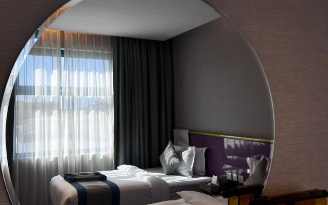 Marvelous Hotel