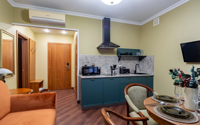 Квартира классическая евро-двухкомнатная на Столярном переулке