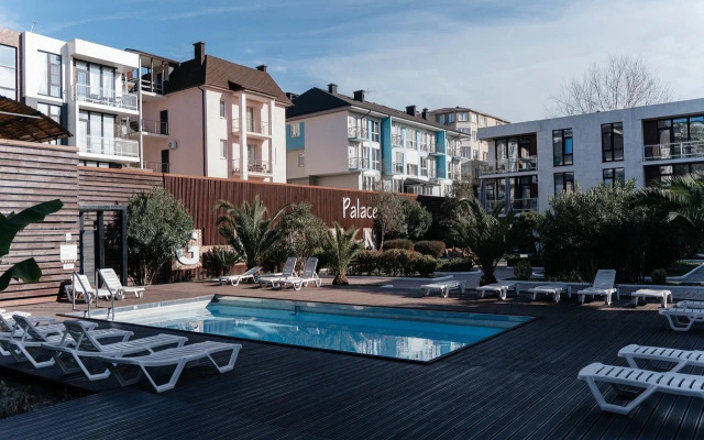 Na Ulitse Molodogvardeyskaya 2/64 Apartments