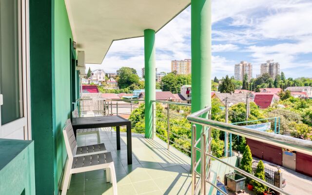 Vosmoe Nebo Hotel