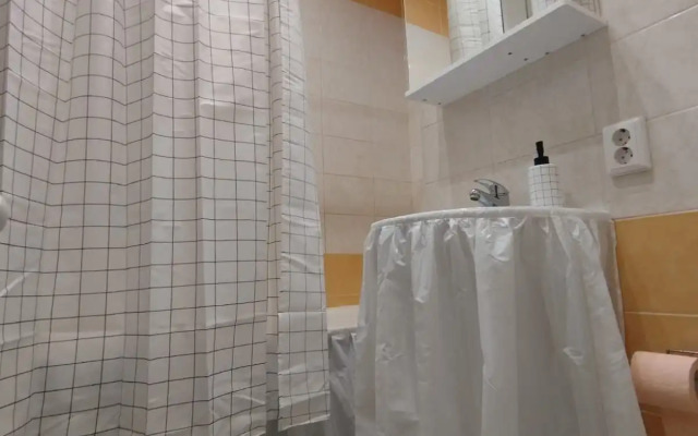 U Avtovokzala Flat