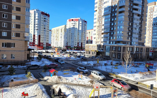 Apartments near the shopping center Ostrov