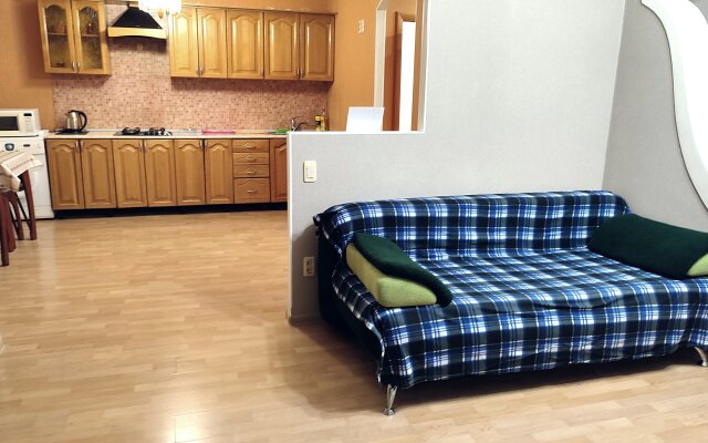 Tsentr Goroda Krasnaya 6 Etazh 8 Flat