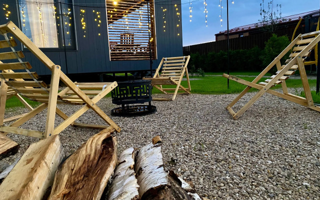 Частный дом дизайнерский великолепной уличной территорией