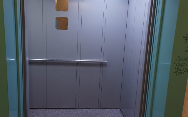 Квартира Уютная 1-комнатная с балконом у метро Международная