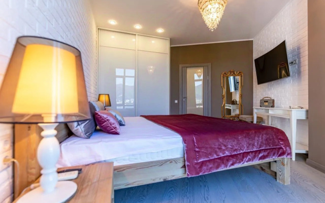 Na Primorskoy 30A Flat