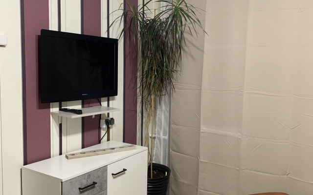 Квартира Уютная чистая однокомнатная в тихом центре города