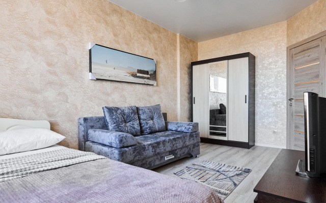 Uyutnaya Vozle Akvaparka Flat