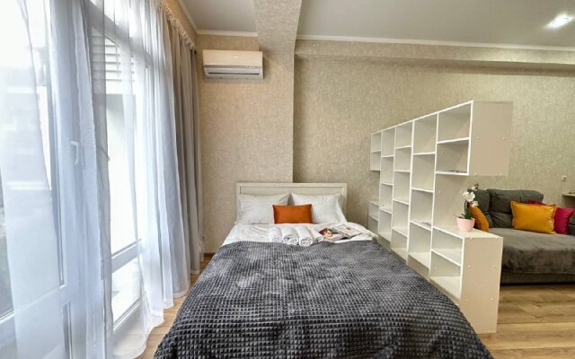 Море квартир с видом на горы