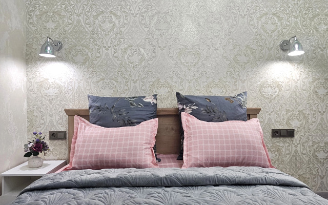 Raydas na Oranzhereynoy 17-1 Flat