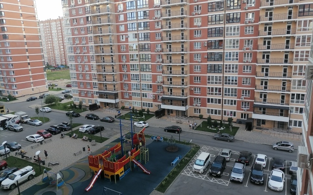 Na Geroyev-Razvedchikov 6/4 Serdtse Parka Apartments