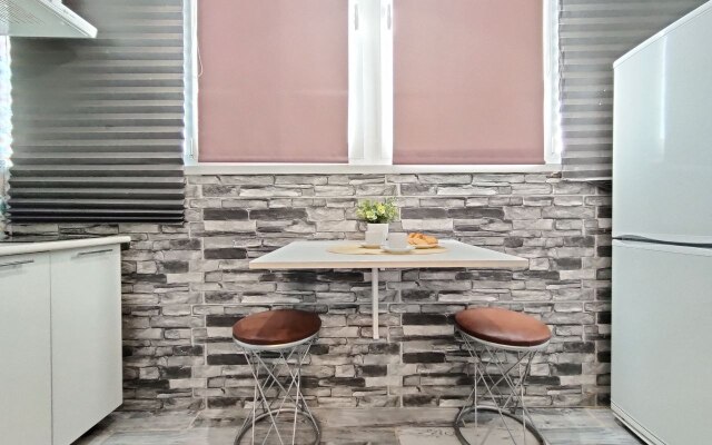Studiya Na Belousova 6 Zhk Suvorovskiy Apartments