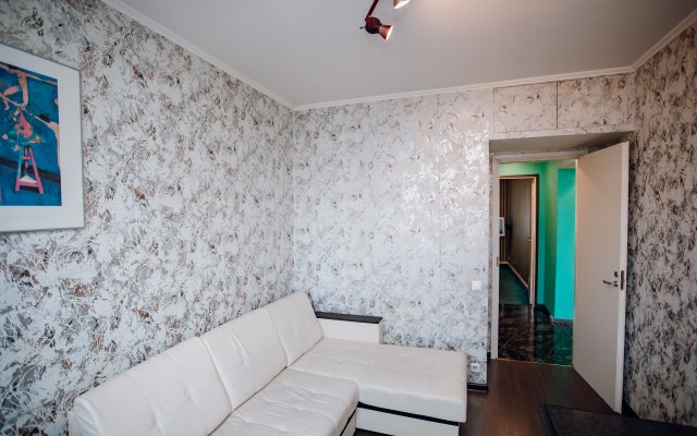 Tolstoy Leyteyzena 6 Apartments