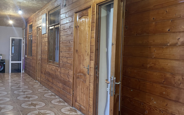 Topchyan 15 Guest house