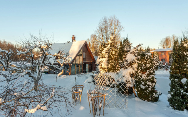 V Ostovkakh - 134 Metra Guest House
