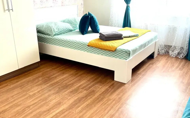 Апартаменты на Савиных