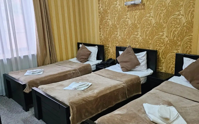 Danisimo Hotel