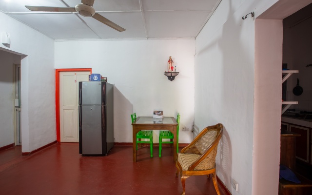 Yoho White Villa Hotel