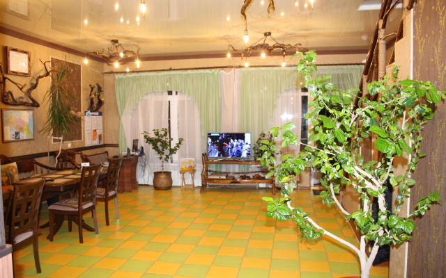 U Druzej Guest House