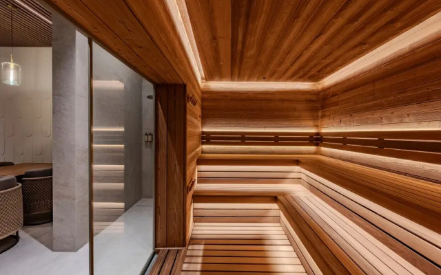 Lyuks Odnokomnatny S Balkonom v otele Grand Cascade Apartments