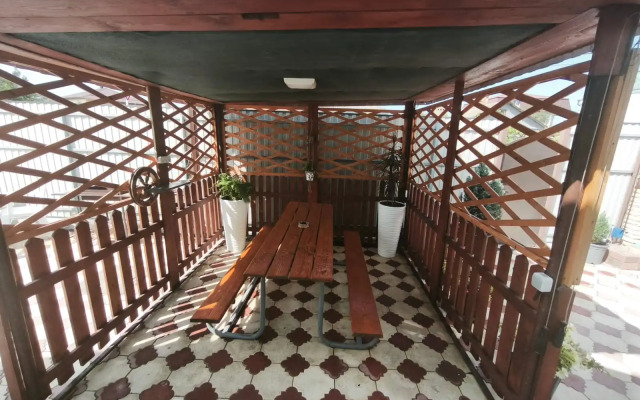 Uyutny Chastny Dom Pod Klyuch Private house
