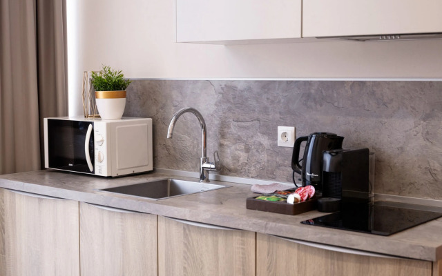 Апартаменты Уютная студия в отеле Mirror