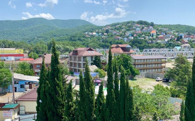 Ellada Hotel