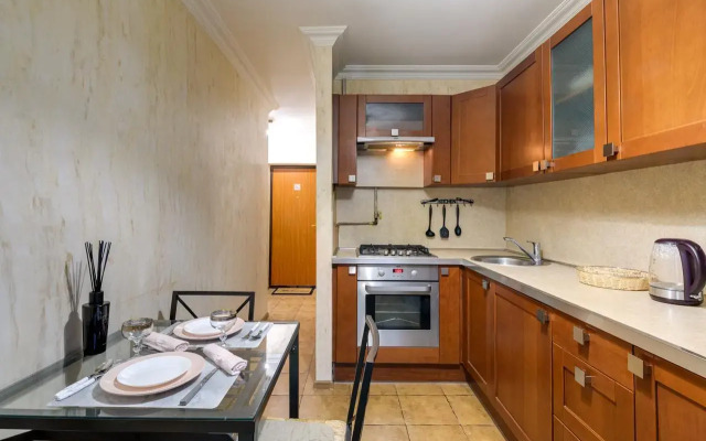 Апартаменты 1-й Колобовский переулок 15/6