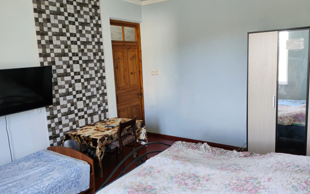 Uzun-Home Guest House