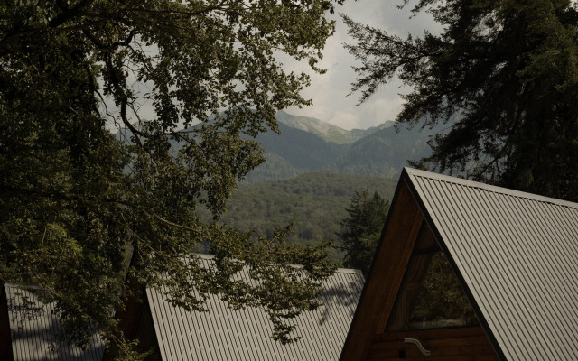 Частный дом Экосказка с видом на горы