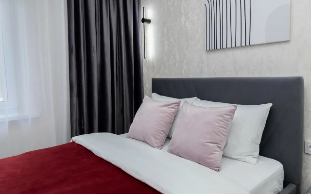 Квартира в Достоянии с Панорамной Лоджией