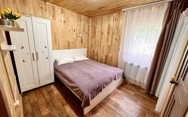 Guest house Gostevoj dom FOREST TRAIL
