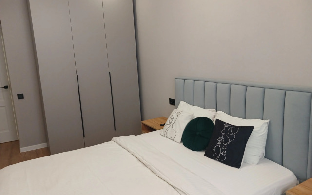 Квартира на Нансена 103/1/4 (165)