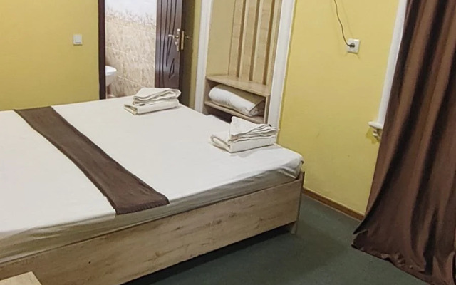 Zafaron Hotel