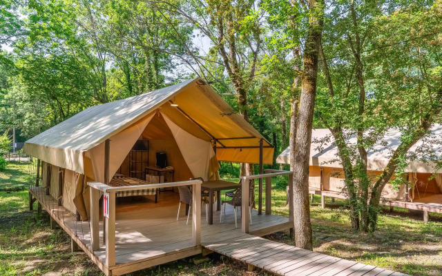 Inal Camping