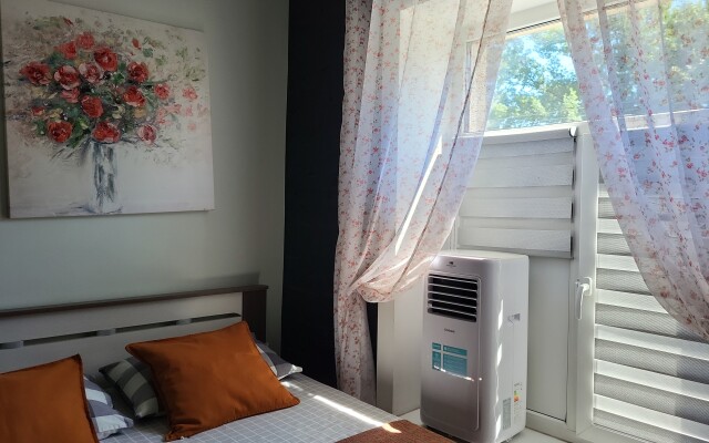 Апартаменты в Центре Загородный 41-43