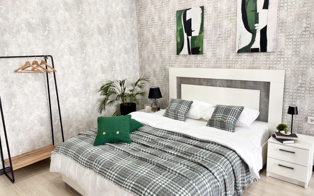 Квартира Комфорт на набережной с шикарным видом возле моста